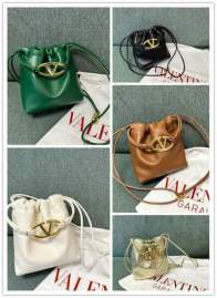 Picture of Valentino Handbags _SKUfw164271940fw